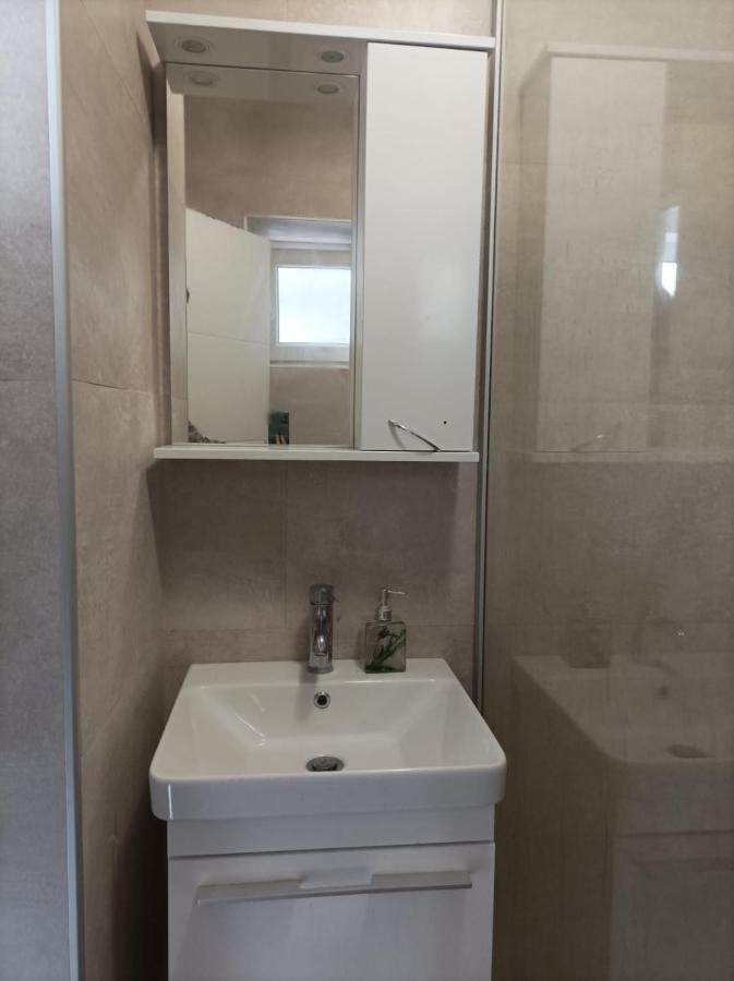 Lilly Apartment Дубровник Екстериор снимка